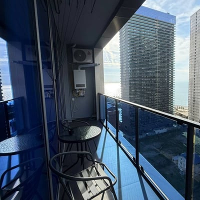 Location d'un appartement lumineux et spacieux, 65 m², Batoumi, Géorgie