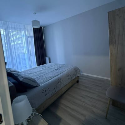 Location d'un appartement lumineux et spacieux, 65 m², Batoumi, Géorgie