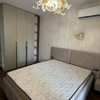 Location d'un appartement lumineux et spacieux, 100 m², Batoumi, Géorgie