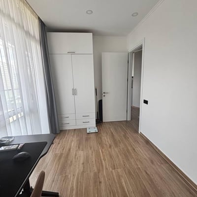 Аренда современной, просторной квартиры с 2 спальнями, Батуми, Грузия