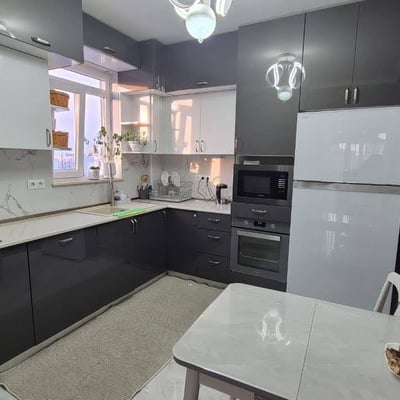 Rent of a bright, spacious apartment, Batumi, Georgia