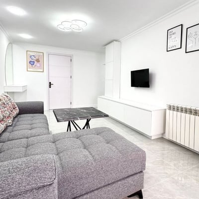 Rent a bright, cozy apartment near the park, Batumi, Georgia