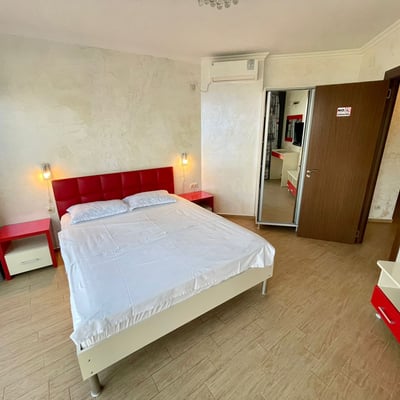 Alquiler de apartamento moderno con vistas panorámicas, 54 m², Orbi Panorama, Batumi, Georgia