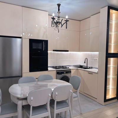 Alquiler de apartamento moderno y luminoso, 55 m², Batumi, Georgia