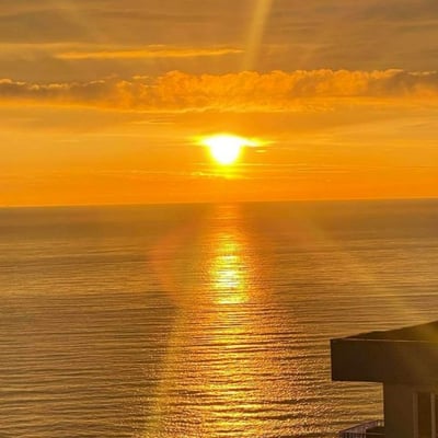Alquiler de apartamento luminoso de 65 m² con vistas al mar, Batumi, Georgia