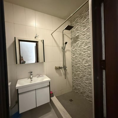 Wohnung mit 3 Schlafzimmern 85m² zur Miete in Stadionnähe, Batumi, Georgien
