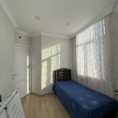 Wohnung mit 3 Schlafzimmern 85m² zur Miete in Stadionnähe, Batumi, Georgien