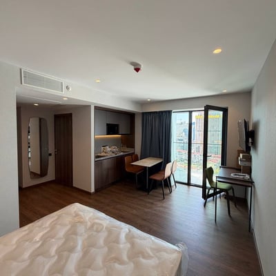 Studio spacieux 45m² avec vue sur la mer à louer, Batoumi, Géorgie