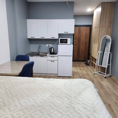 Аренда светлой студии 35м² с балконом, Батуми, Грузия