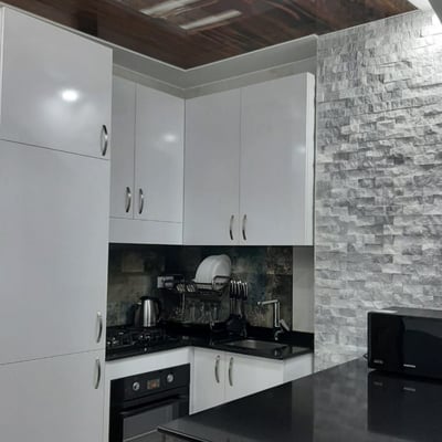 Wohnung 52m² mit Brunnenblick zur Miete, Batumi, Georgien