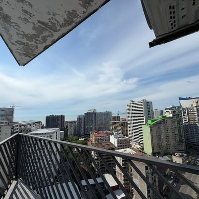 Location d'un appartement moderne et confortable de 60 m² avec vue sur la mer, Batumi, Géorgie