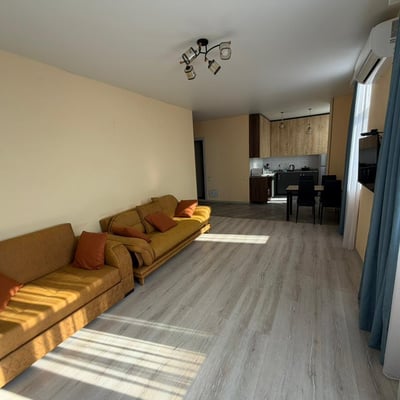 Location d'un appartement moderne et confortable de 60 m² avec vue sur la mer, Batumi, Géorgie