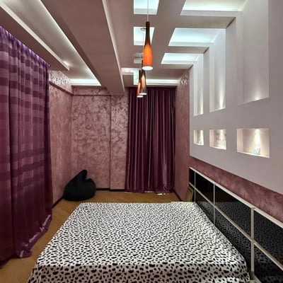 Location d’un appartement moderne et meublé avec parking, 120 m², Vake-Saburtalo, Tbilissi, Géorgie