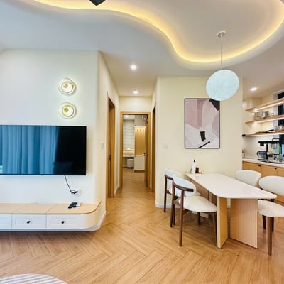 Luxuriöses 2-Zimmer-Apartment mit Flussblick, Panoma 1, Da Nang, Vietnam zu vermieten