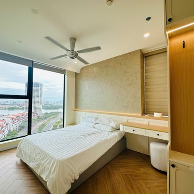 Luxuriöses 2-Zimmer-Apartment mit Flussblick, Panoma 1, Da Nang, Vietnam zu vermieten