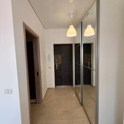 Estudio moderno, amueblado en alquiler, Bucarest, Rumanía