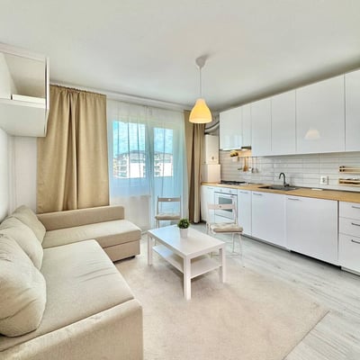 Moderne Studio-Wohnung mit Balkon zur Miete, Bukarest, Rumänien