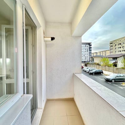 Location longue durée d'appartement lumineux et meublé à Bucarest, Roumanie