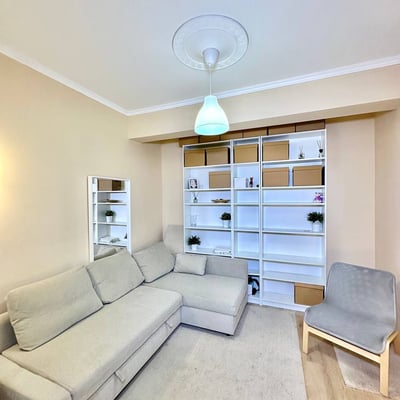 Langfristige Vermietung einer modernen und gemütlichen Wohnung in Bukarest, Rumänien