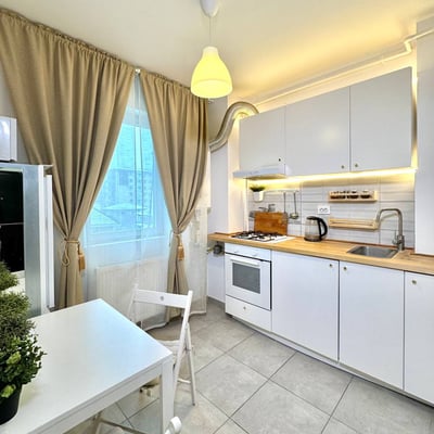 Apartamento luminoso amueblado en alquiler, Military Residence, Bucarest, Rumanía