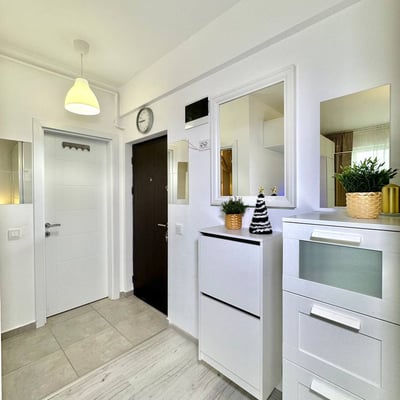 Apartamento luminoso amueblado en alquiler, Military Residence, Bucarest, Rumanía