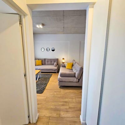 Modern 2-room apartment 68m2 with balcony in Palermo