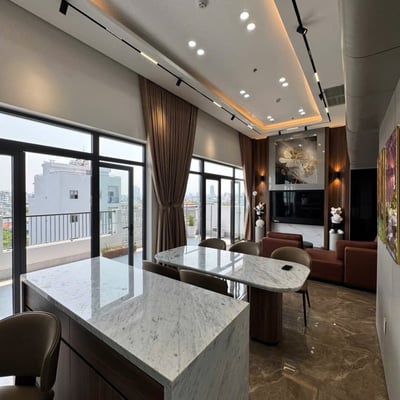 Alquiler de luminoso penthouse con vista al mar, 80 m², Son Tra, Da Nang, Vietnam