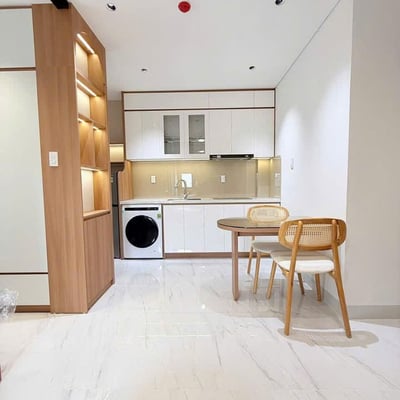 Alquiler de un acogedor apartamento nuevo con terraza, Da Nang, Vietnam