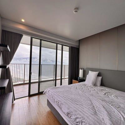 Miete einer luxuriösen Wohnung mit Meerblick, Da Nang, Vietnam
