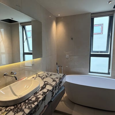 Location d'une villa luxueuse et entièrement meublée avec piscine, près de la plage, Da Nang, Vietnam