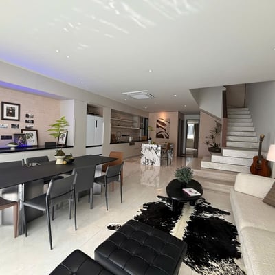 Rent a luxury, fully furnished villa with swimming pool, near the beach, Da Nang, Vietnam