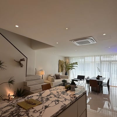 Location d'une villa luxueuse et entièrement meublée avec piscine, près de la plage, Da Nang, Vietnam