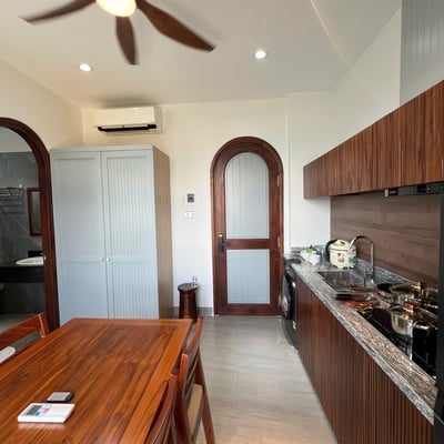 Location d'un appartement luxueux et neuf avec balcon, Ngu Hanh Son, Da Nang, Vietnam