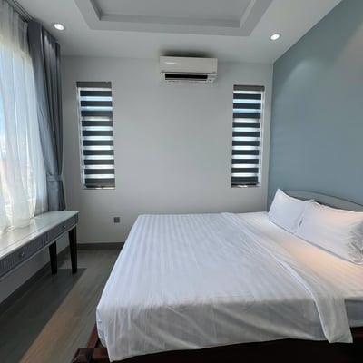 Location d'un appartement luxueux et neuf avec balcon, Ngu Hanh Son, Da Nang, Vietnam