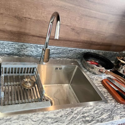 Location d'un appartement luxueux et neuf avec balcon, Ngu Hanh Son, Da Nang, Vietnam