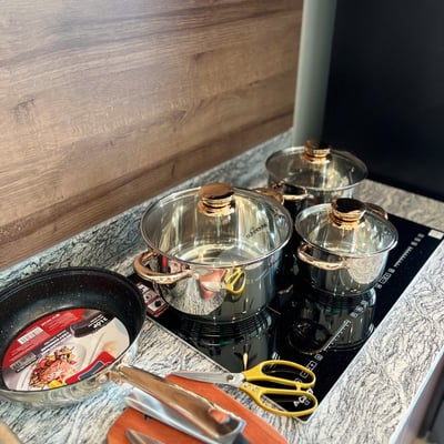 Location d'un appartement luxueux et neuf avec balcon, Ngu Hanh Son, Da Nang, Vietnam