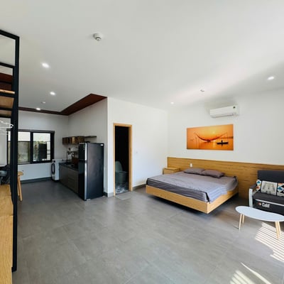 Vermietung eines ruhigen, vollmöblierten Studios mit Pool, Da Nang, Vietnam