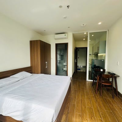 Alquiler de un apartamento moderno y nuevo cerca de la playa en Da Nang, Vietnam