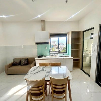 Rent a brand new, fully furnished apartment, Da Nang, Vietnam