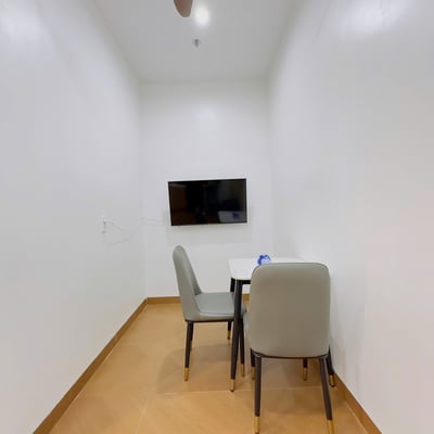 Аренда современной, полностью меблированной студии с балконом, район Нгу Хань Сон, Дананг, Вьетнам