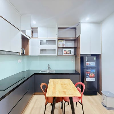 Rent a comfortable, fully furnished apartment with balcony, Son Tra, Da Nang, Vietnam