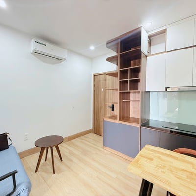 Rent a comfortable, fully furnished apartment with balcony, Son Tra, Da Nang, Vietnam