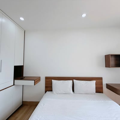 Vermietung einer komfortablen, vollmöblierten Wohnung mit Balkon, Son Tra, Da Nang, Vietnam