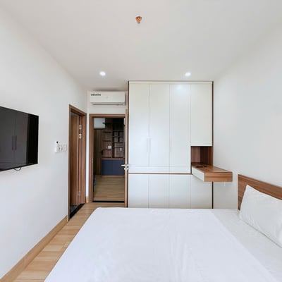 Vermietung einer komfortablen, vollmöblierten Wohnung mit Balkon, Son Tra, Da Nang, Vietnam