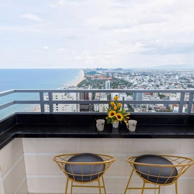 Location d'un appartement spacieux avec vue panoramique, 75 m², Da Nang, Vietnam