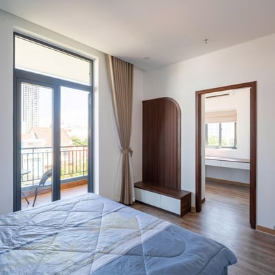 Location d'un penthouse élégant avec balcon, 55 m², Da Nang, Vietnam