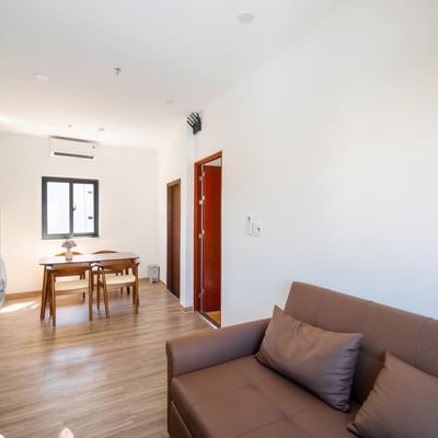 Location d'un penthouse élégant avec balcon, 55 m², Da Nang, Vietnam