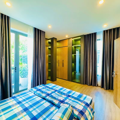 Rent a spacious, fully furnished house near the beach, Thanh Khe, Da Nang, Vietnam