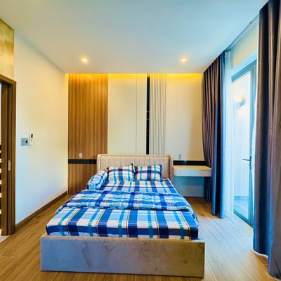 Rent a spacious, fully furnished house near the beach, Thanh Khe, Da Nang, Vietnam
