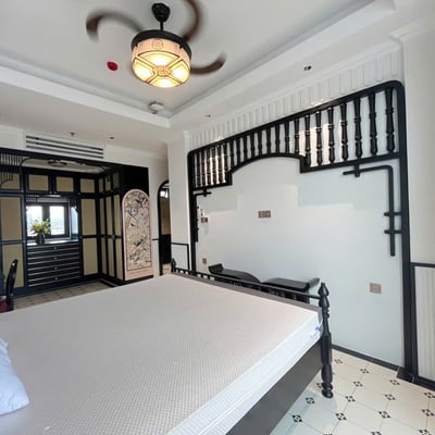 Location d'un penthouse luxueux avec vue panoramique sur la mer, 80 m², Da Nang, Vietnam